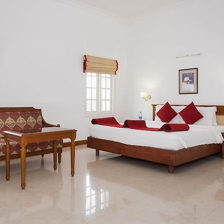 The Avenue Center Hotel Kochi Kültér fotó