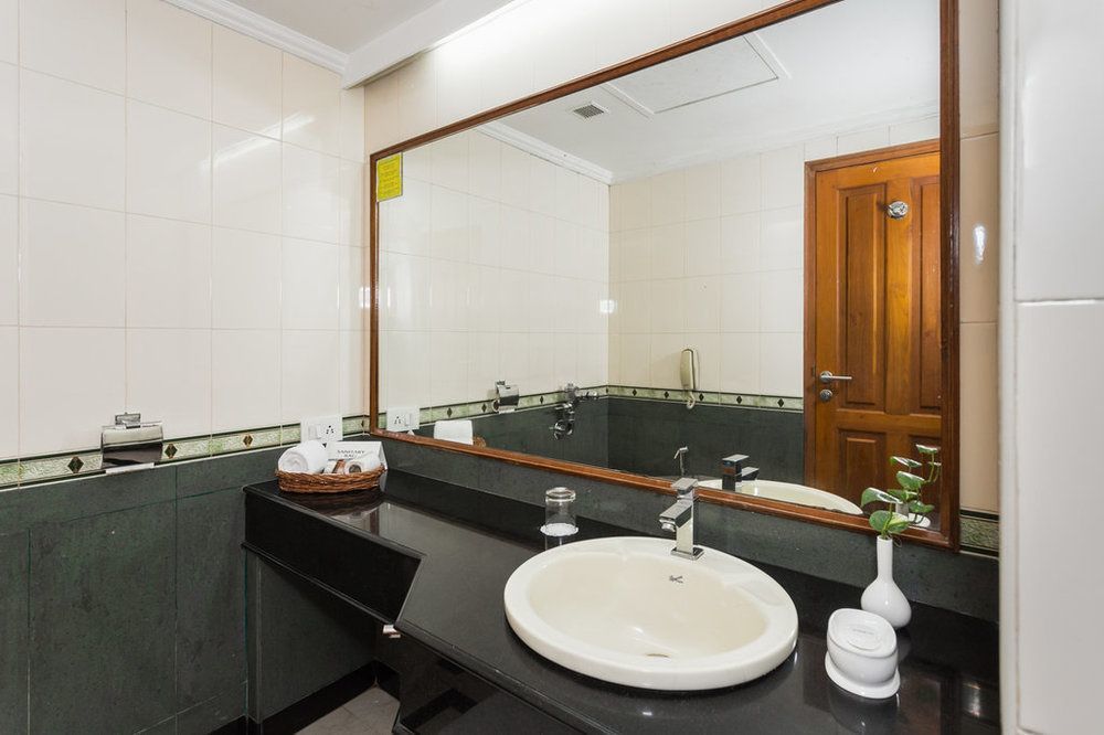The Avenue Center Hotel Kochi Kültér fotó